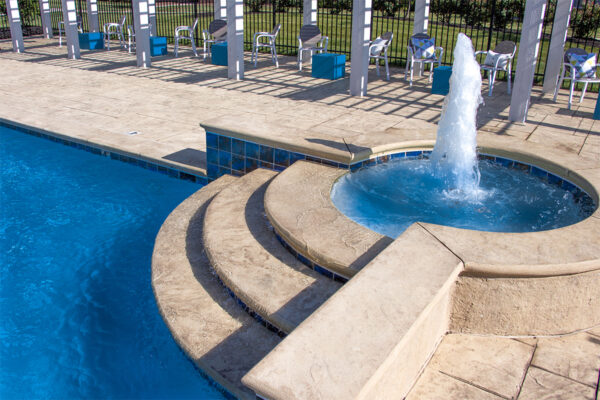 Swimming Pool at Canyon Club at Perry Crossing apartments in Plainfield IN