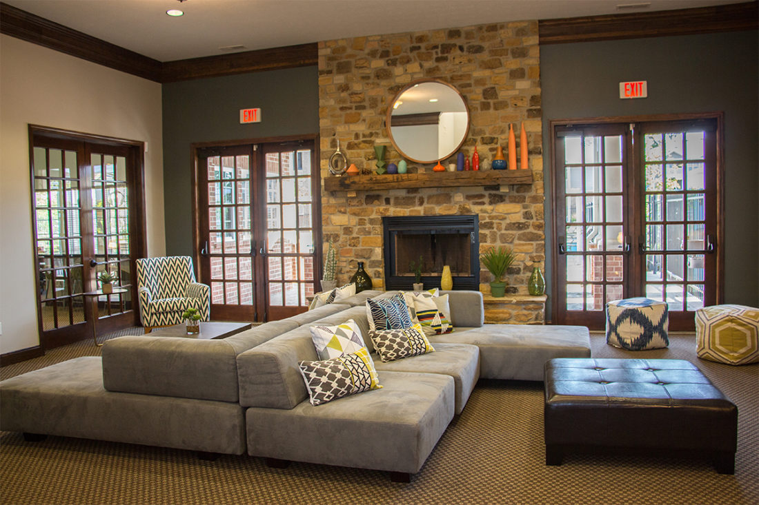 Apartments in Plainfield IN Canyon Club at Perry Crossing